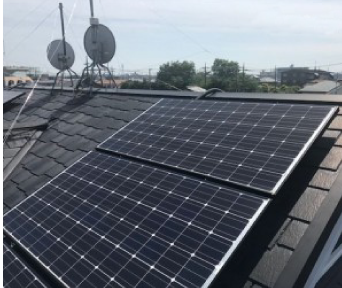 必見 太陽光パネルを設置した屋根を塗装する際の注意点