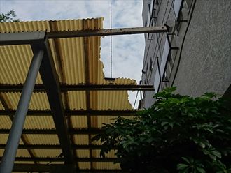 波板破損