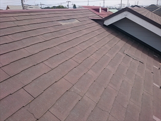 スレート葺きの屋根