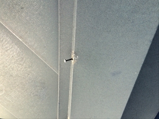 棟板金釘抜け