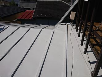 瓦棒屋根の傾斜