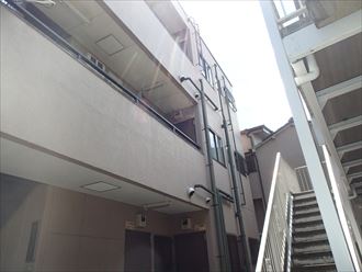 屋上へのアプローチ