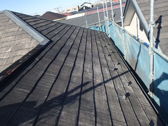 補修前のスレート屋根