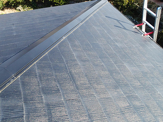 一見綺麗なスレート屋根