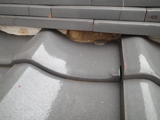 品川区戸越で発生した雨漏りの原因は外壁との取り合いの可能性