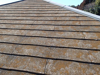 塗装前のスレート屋根