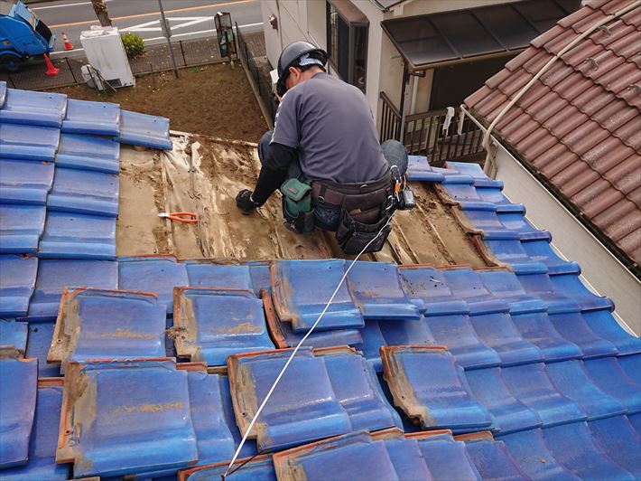 破損部の瓦屋根葺き直し