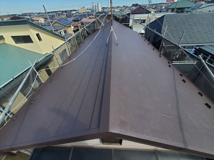 ガルバリウム鋼板を使用した屋根