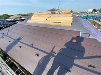 屋根カバー工事でスーパーガルテクトを使用