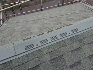 町田市西成瀬で瓦屋根からアスファルトシングルへの葺き替え工事が完成します