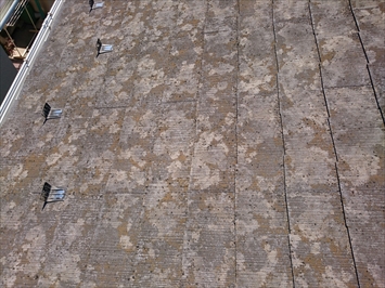 立川市富士見町で劣化したスレート屋根は雨漏りする前に葺き替え工事をおこないます