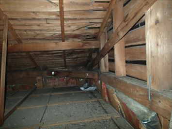 板橋区坂下でパラペットのある屋根の雨漏り調査を行いました