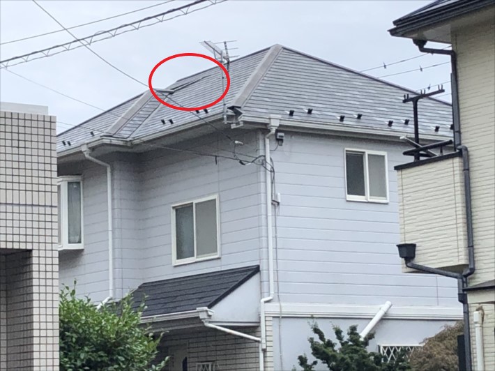 国分寺市東恋ヶ窪で屋根のズレ？を確認しました
