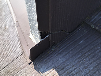 割れたドーマー側面