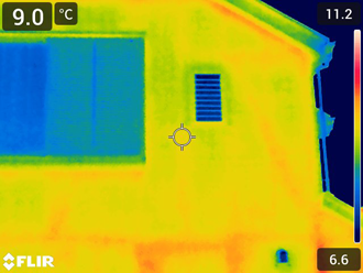 赤外線カメラで撮影した２階外壁