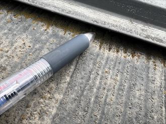 棟板金の浮き