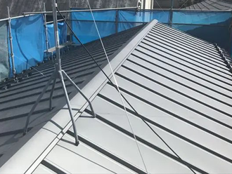 ガルバリウム鋼板へ屋根葺き替え工事