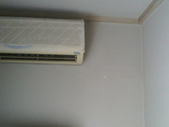 クーラーが効きにくい原因は天井や壁の断熱材の欠損！？赤外線カメラなら断熱材の様子を調査できます！