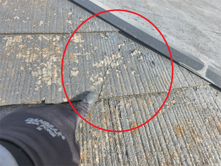 台東区橋場にてスレート屋根のメンテナンスのご相談をいただき無料点検を実施！屋根カバー工事をご提案致しました！