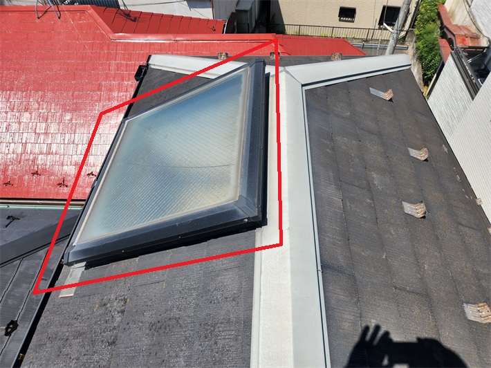 雨漏りが発生しているパラペット