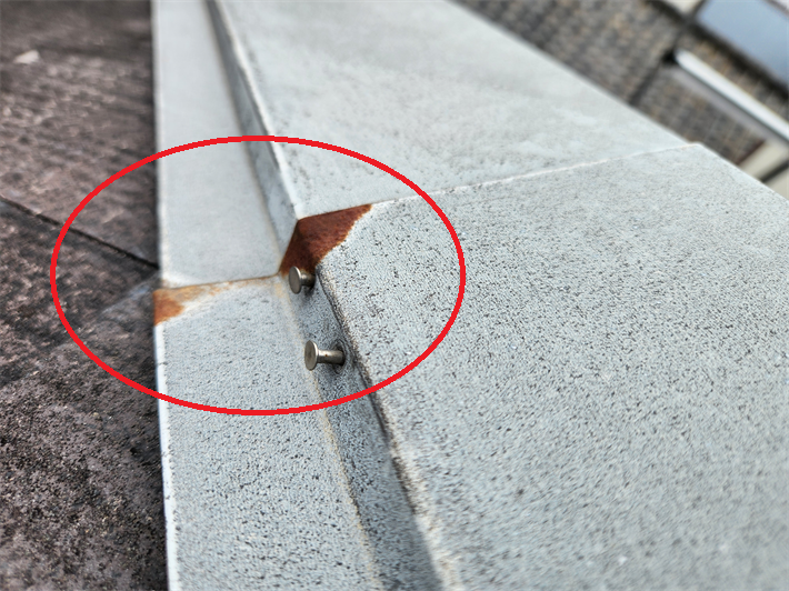 棟板金に錆が発生