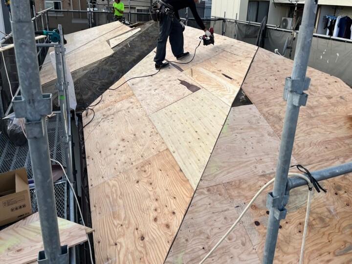 屋根葺き替え工事