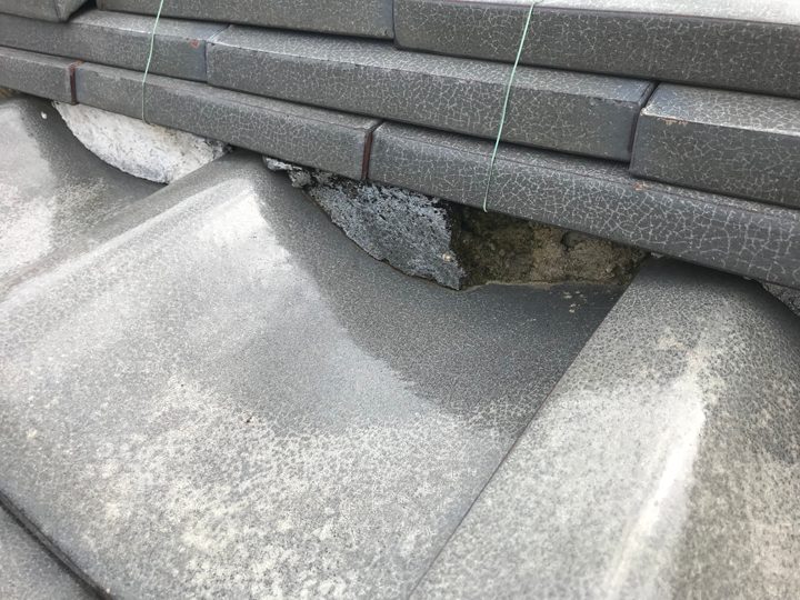 剥がれた漆喰