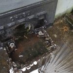 排水口（ドレン）が詰まることで雨漏りが起きやすくなる