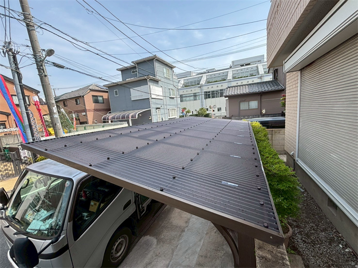 ポリカ波板交換工事が完了