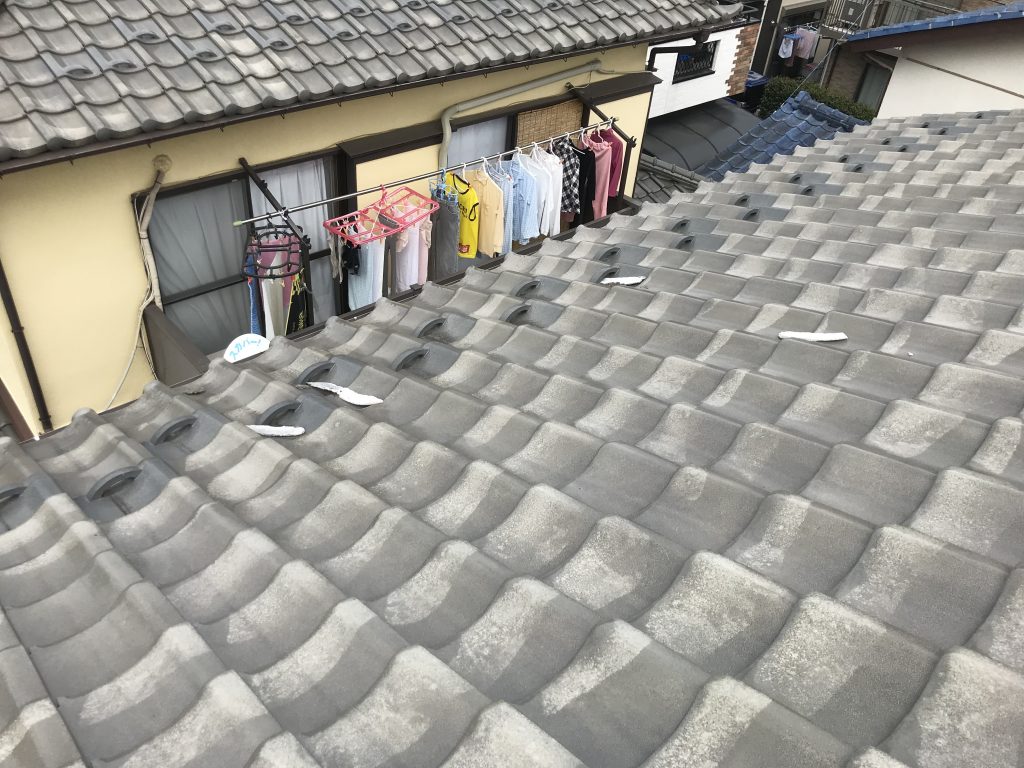剥がれた漆喰