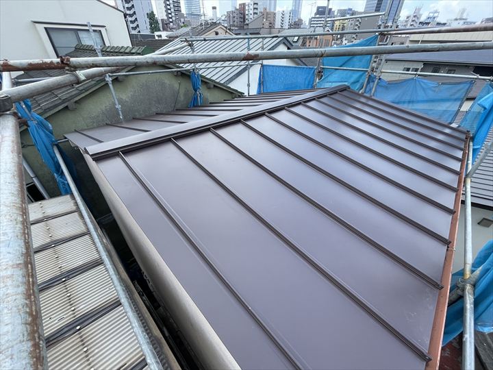 屋根材設置完了