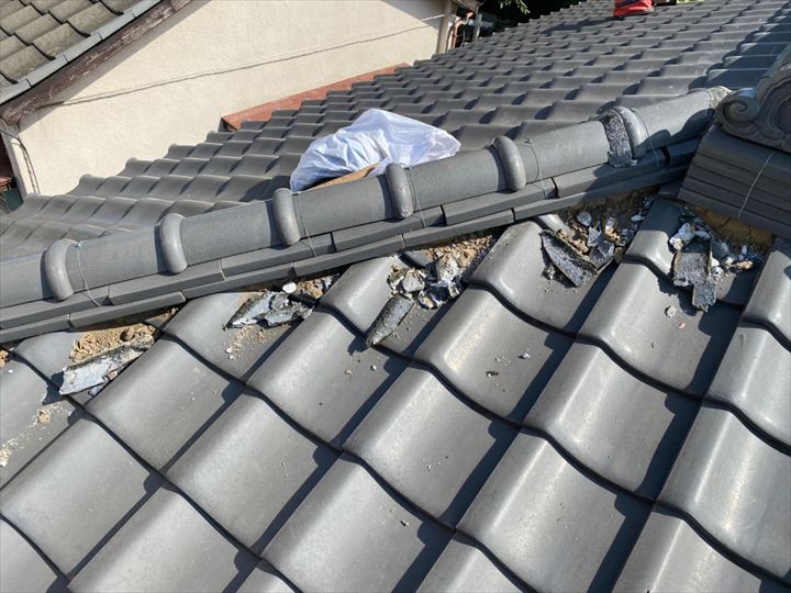 漆喰撤去の様子