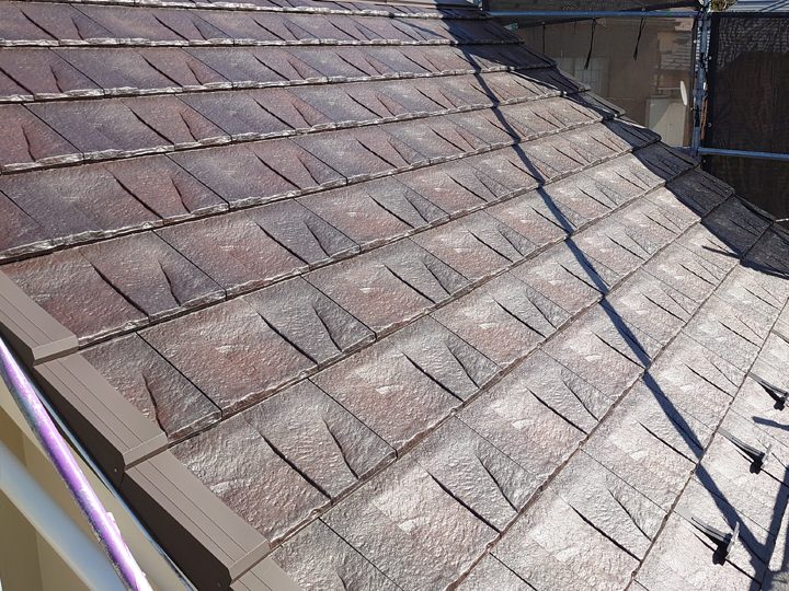 「割れない・ズレない・軽い」が実現したハイブリッド瓦