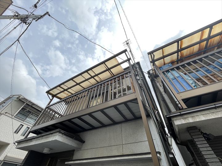 練馬区早宮にて塩ビ波板をポリカーボネート製の波板へ交換工事のご提案を致しました！