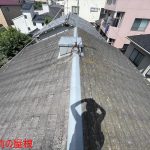 ガルバリウム鋼板製の屋根材を使用した屋根カバー工事　施工前