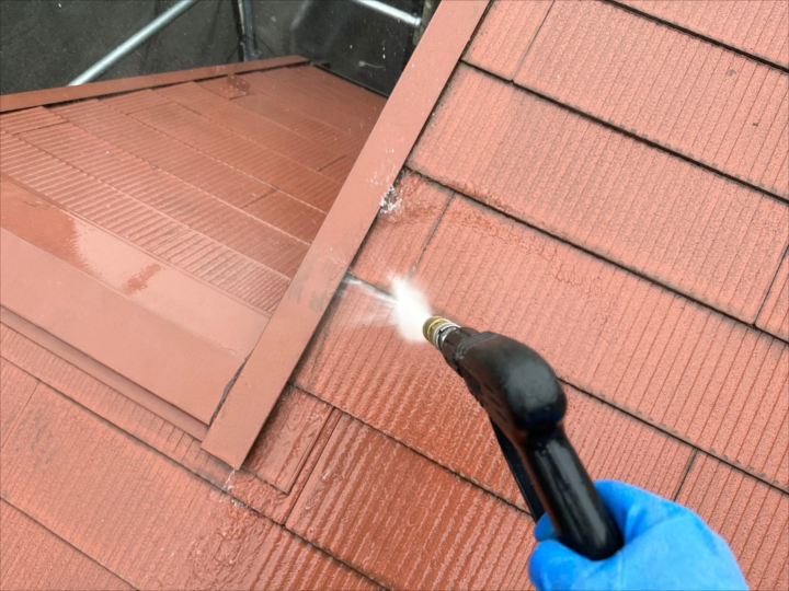 高圧洗浄の様子