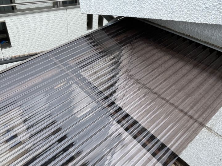 新規波板の仮置きの様子